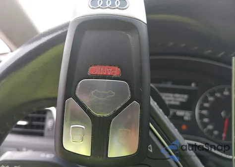 2017 Audi A4 2.0T Ultra Premium z USA, uszkodzony, nr VIN WAUGMAF46HN061156